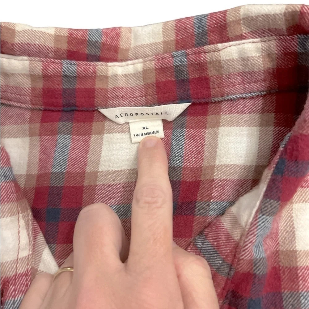 Aeropostale Plaid Long Sleeve Shirt Womens Fall Staple - Picture 3 of 5